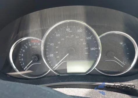 2016 Toyota Corolla Le z USA, uszkodzony, nr VIN 2T1BURHE2GC640289